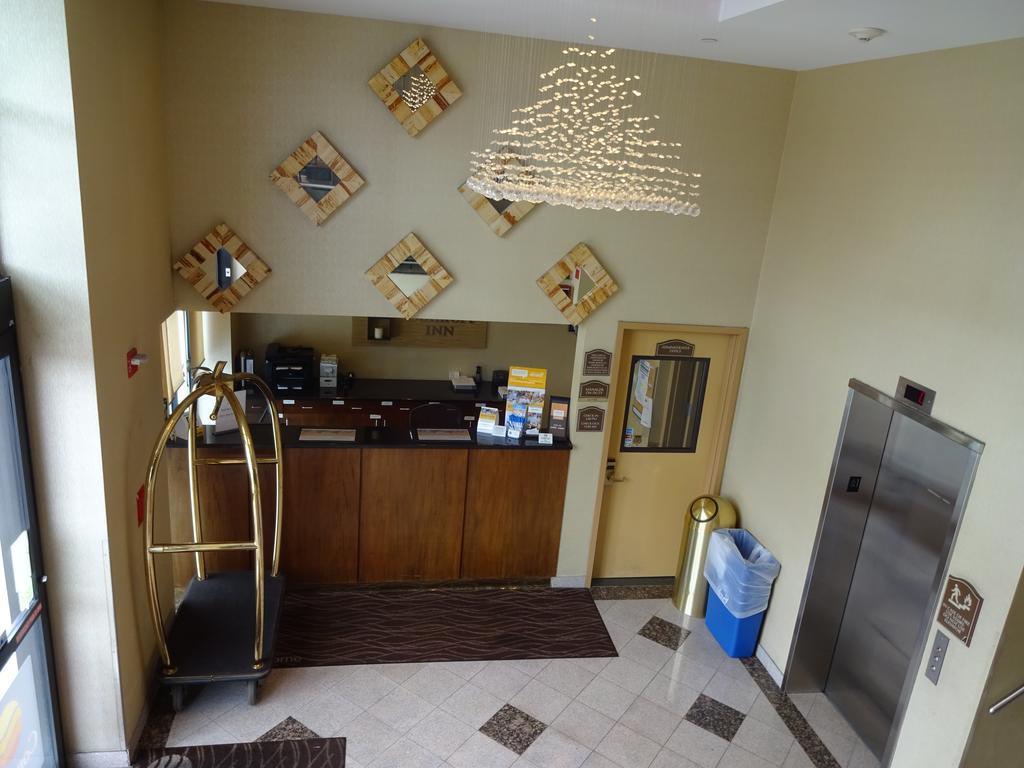 Bellerose Inn Luaran gambar